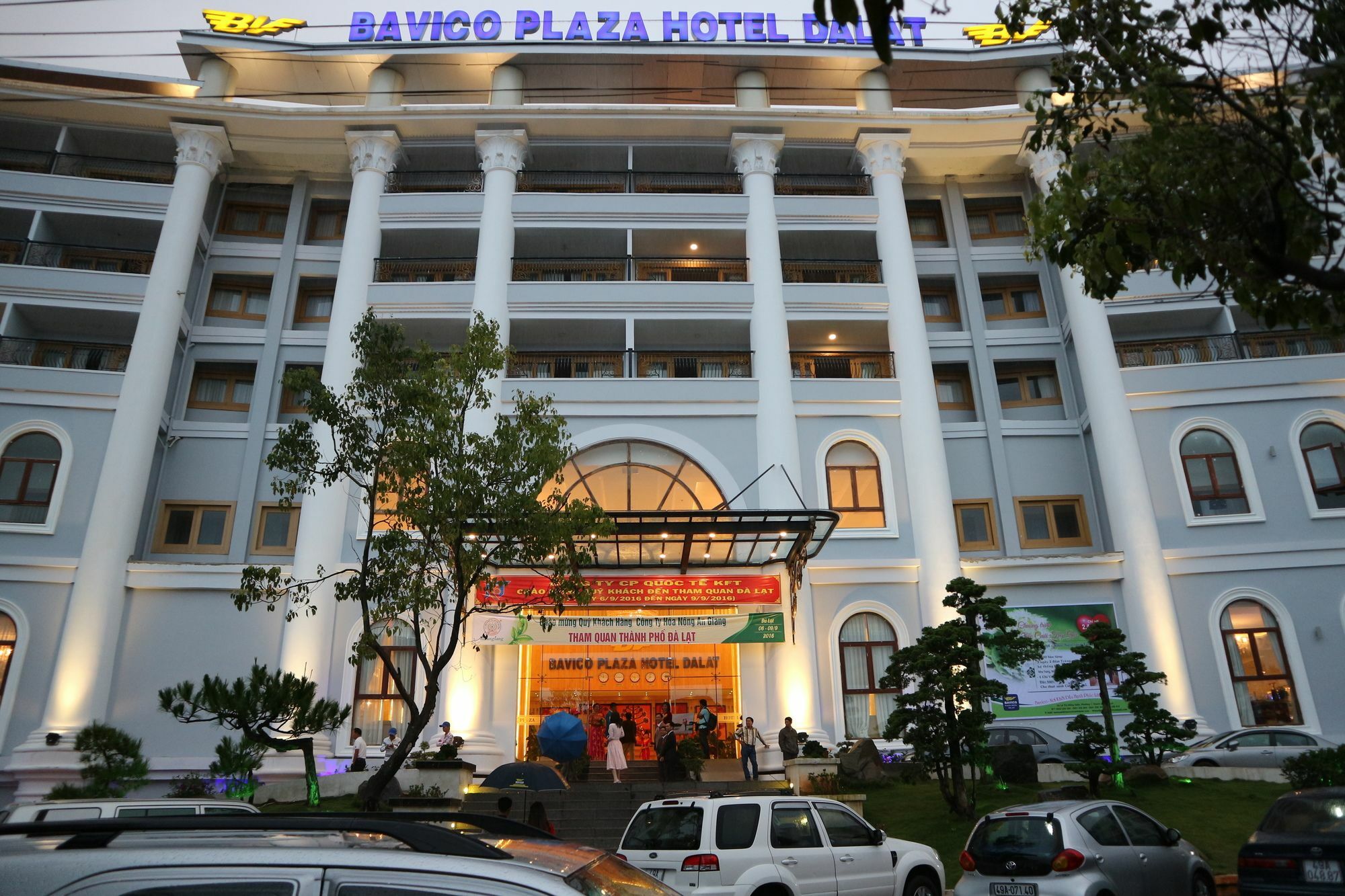 Bavico Plaza Hotel Да Лат Екстериор снимка